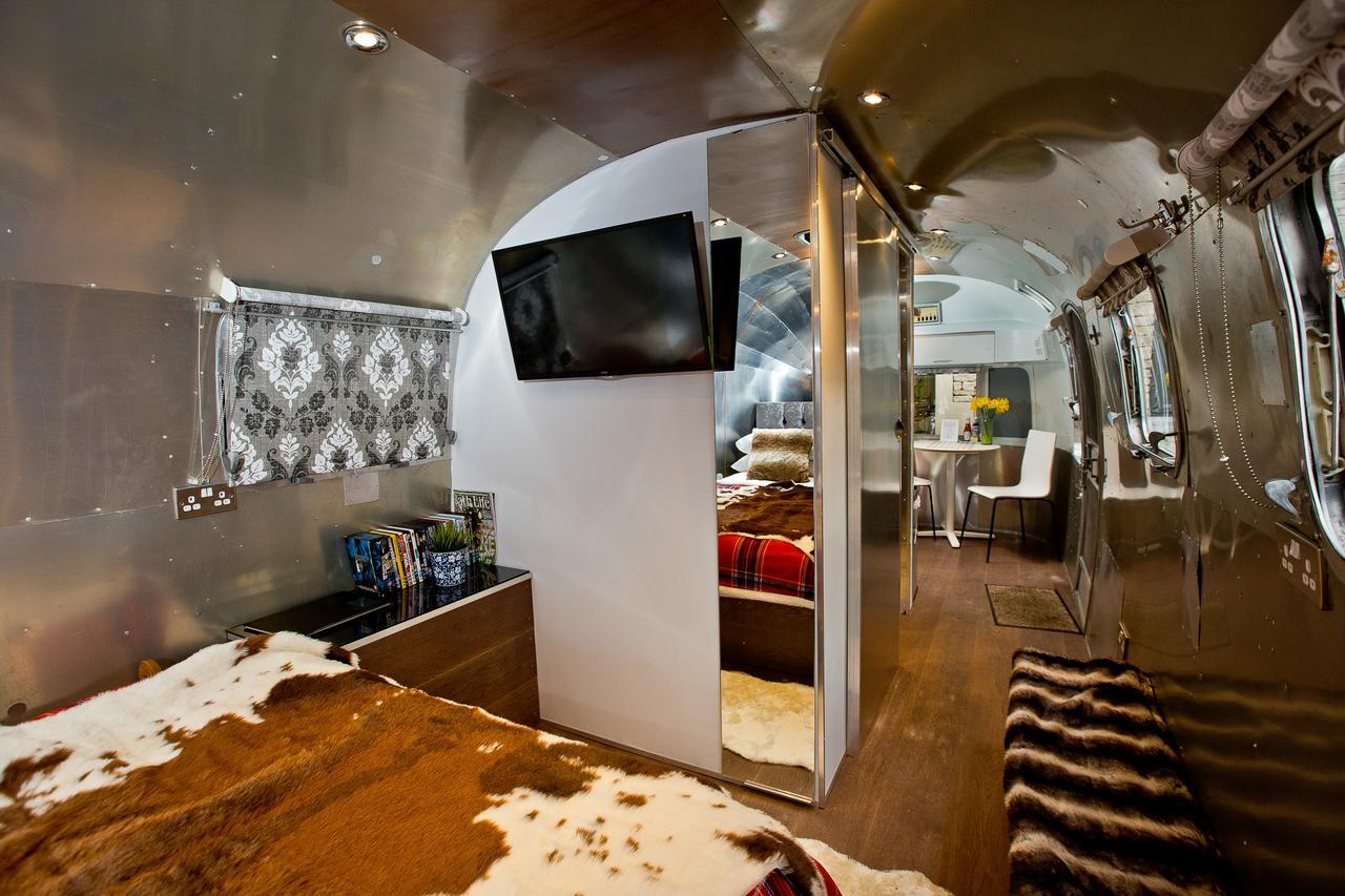 Отель The Cedars Bathford Экстерьер фото